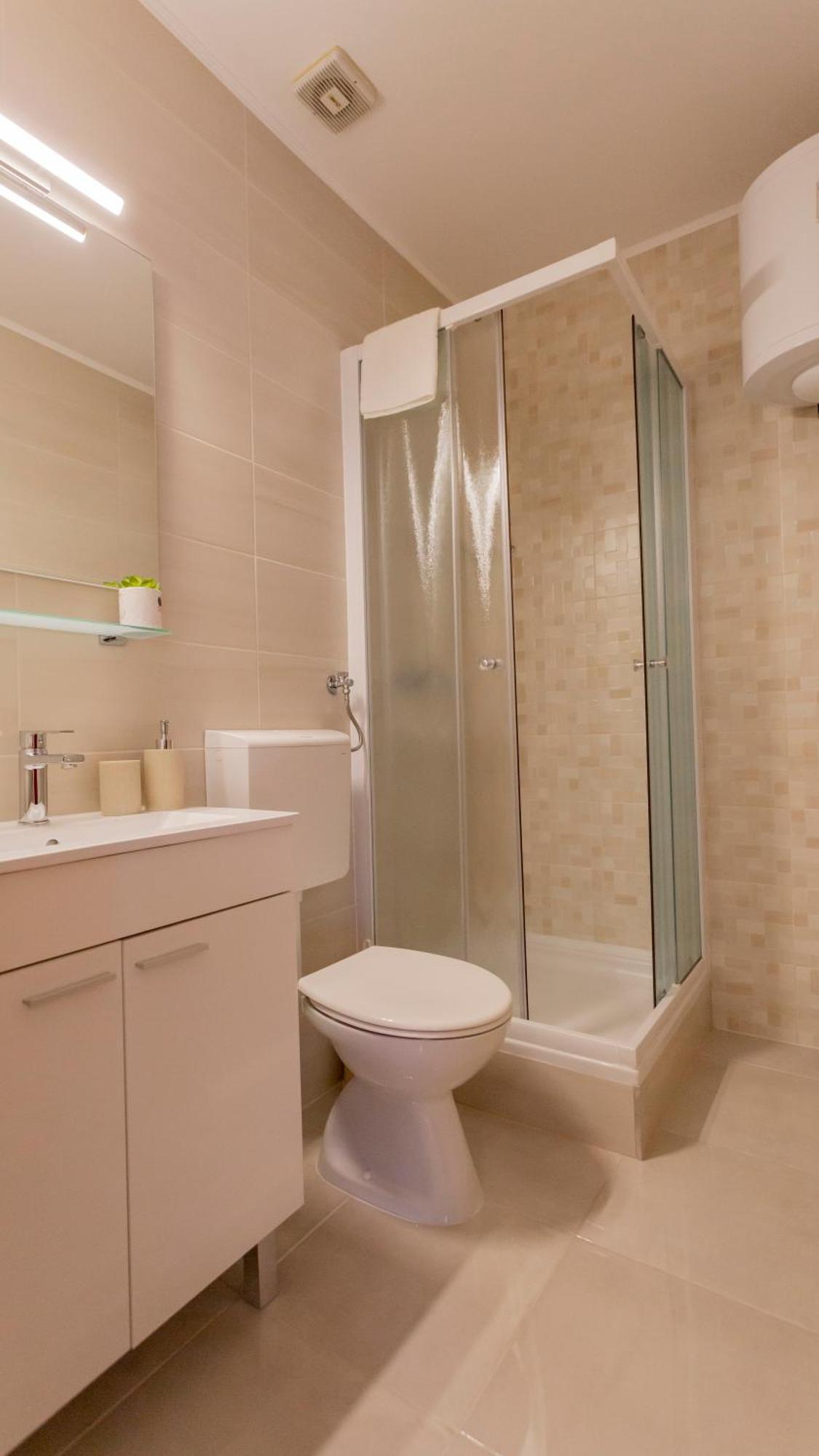 Baska Voda Apartments - Steps From The Beach, Free Parking, Central Location Zewnętrze zdjęcie