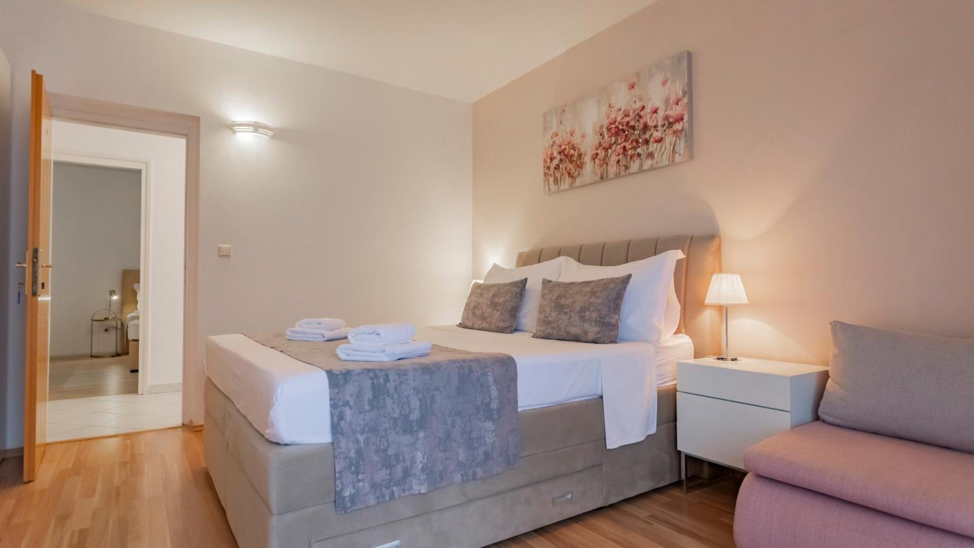 Baska Voda Apartments - Steps From The Beach, Free Parking, Central Location Zewnętrze zdjęcie